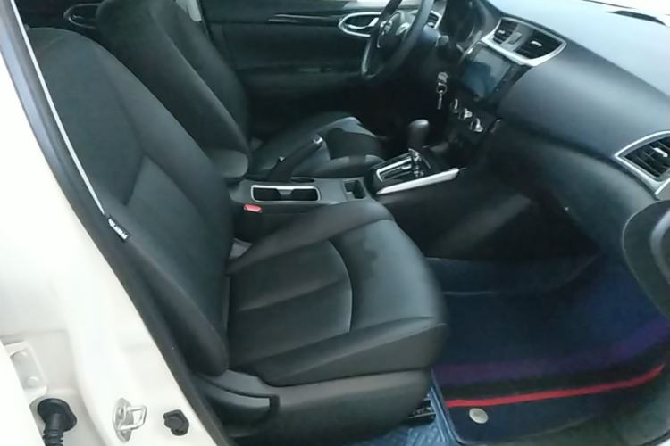 Used Nissan Sylphy 2022 Classic 1.6XL CVT Luxury Edition Right Front Seat