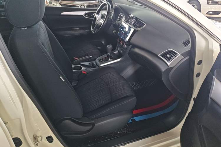 Used Nissan Sylphy 2022 Classic 1.6XE CVT Comfort Edition Right Front Seat