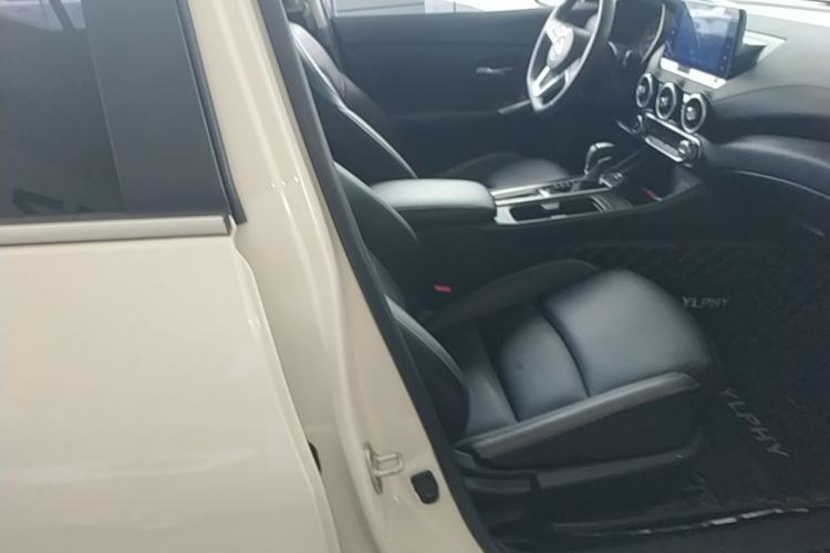 Used Nissan Sylphy 2022 1.6L XL CVT Enjoyment Edition Right Front Seat