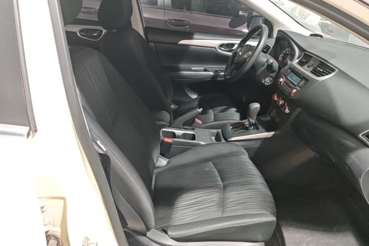 Used Nissan Sylphy 2022 Classic 1.6XE CVT Comfort Edition Right Front Seat