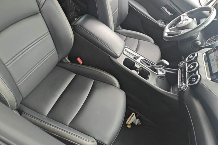 Used Nissan Sylphy 2022 1.6L XL CVT Enjoyment Edition Right Front Seat