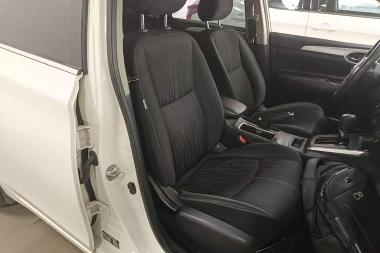 Used Nissan Sylphy 2022 Classic 1.6XE CVT Comfort Edition Right Front Seat