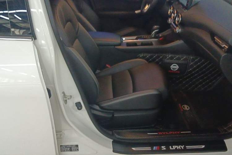 Used Nissan Sylphy 2022 1.6L XL CVT Enjoyment Edition Right Front Seat