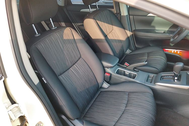 Used Nissan Sylphy 2022 Classic 1.6XE CVT Comfort Edition Right Front Seat