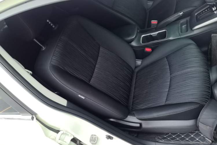 Used Nissan Sylphy 2022 Classic 1.6XE CVT Comfort Edition Right Front Seat