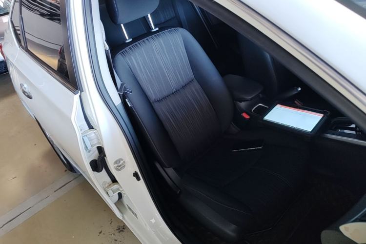 Used Nissan Sylphy 2022 Classic 1.6XE CVT Comfort Edition Right Front Seat