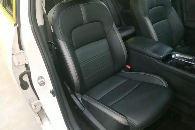 Used Nissan Sylphy 2022 1.6L XL CVT Enjoyment Edition Right Front Seat