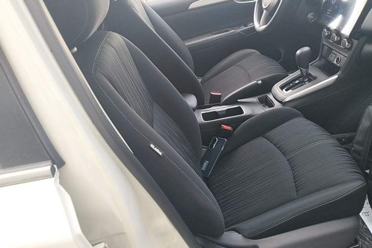 Used Nissan Sylphy 2022 Classic 1.6XE CVT Comfort Edition Right Front Seat