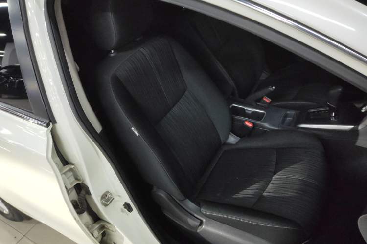 Used Nissan Sylphy 2022 Classic 1.6XE CVT Comfort Edition Right Front Seat