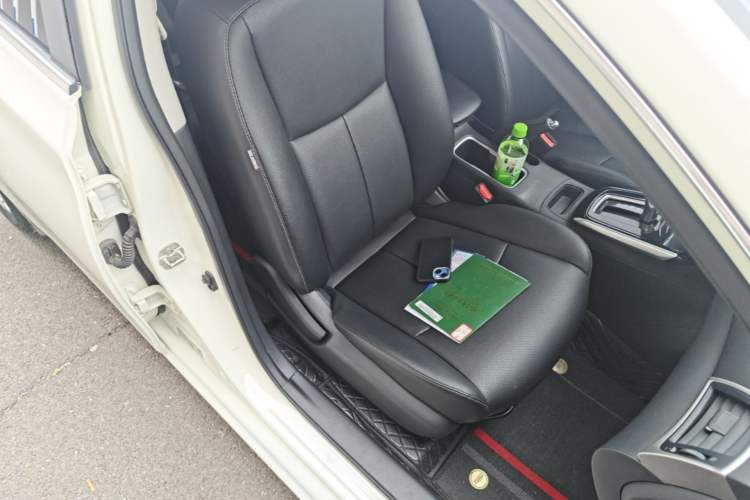 Used Nissan Sylphy 2022 Classic 1.6XL CVT Luxury Edition Right Front Seat