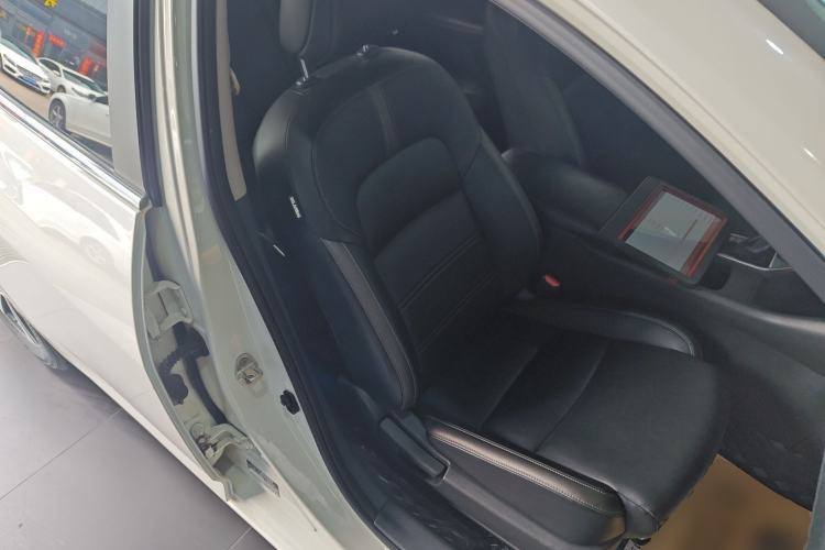 Used Nissan Sylphy 2022 1.6L XL CVT Enjoyment Edition Right Front Seat