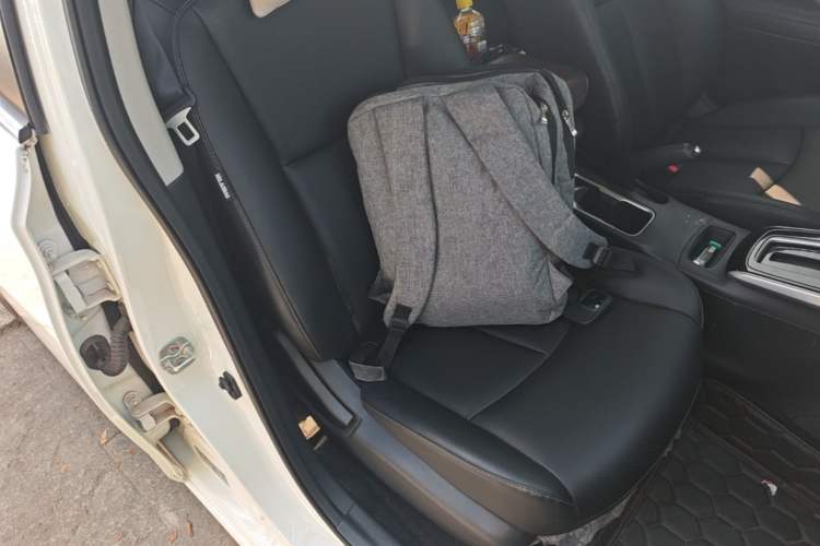 Used Nissan Sylphy 2022 Classic 1.6XL CVT Luxury Edition Right Front Seat