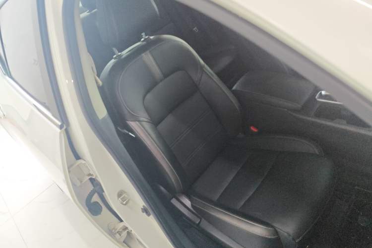 Used Nissan Sylphy 2022 1.6L XL CVT Enjoyment Edition Right Front Seat