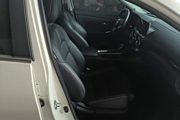 Used Nissan Sylphy 2022 1.6L XL CVT Enjoyment Edition Right Front Seat