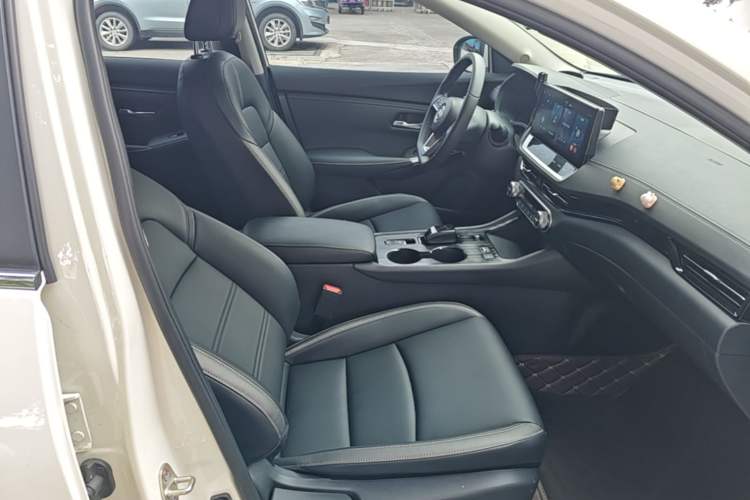 Used Nissan Sylphy 2022 Electric-Drive e-POWER Super Connect PLUS Right Front Seat