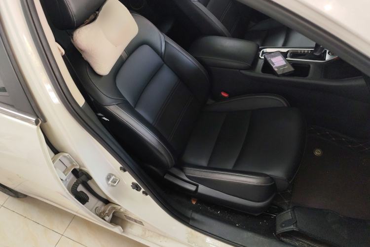 Used Nissan Sylphy 2022 1.6L XL CVT Enjoyment Edition Right Front Seat
