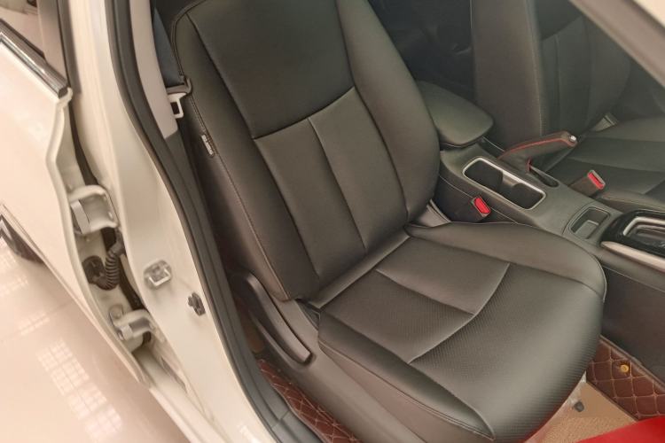 Used Nissan Sylphy 2022 Classic 1.6XL CVT Luxury Edition Right Front Seat