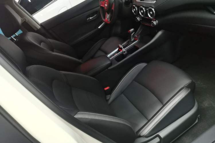 Used Nissan Sylphy 2022 1.6L XL CVT Enjoyment Edition Right Front Seat