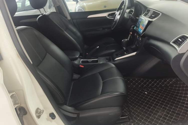 Used Nissan Sylphy 2022 Classic 1.6XE CVT Comfort Edition Right Front Seat