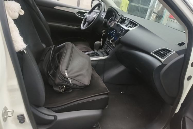 Used Nissan Sylphy 2022 Classic 1.6XE CVT Comfort Edition Right Front Seat