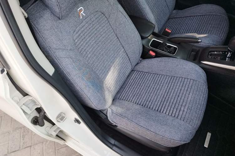 Used Nissan Sylphy 2022 Classic 1.6XE CVT Comfort Edition Right Front Seat