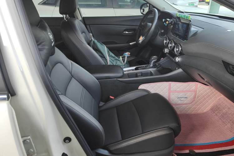 Used Nissan Sylphy 2022 1.6L XL CVT Enjoyment Edition Right Front Seat