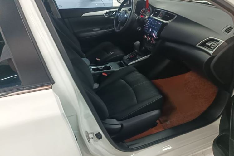 Used Nissan Sylphy 2022 Classic 1.6XE CVT Comfort Edition Right Front Seat