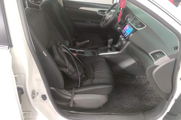 Used Nissan Sylphy 2022 Classic 1.6XE CVT Comfort Edition Right Front Seat