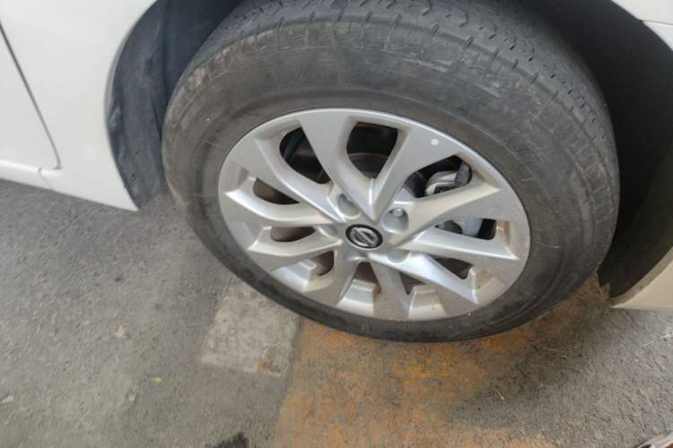 Used Nissan Sylphy 2022 Classic 1.6XE CVT Comfort Edition Right Front Wheel Hub