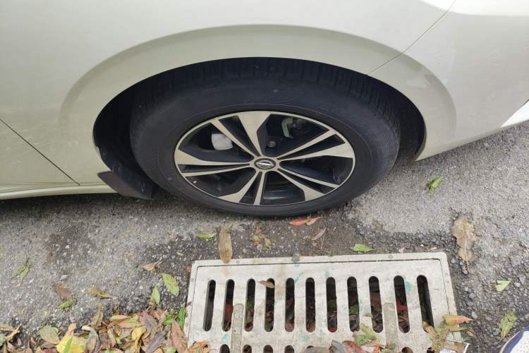 Used Nissan Sylphy 2022 1.6L XL CVT Enjoyment Edition Right Front Wheel Hub