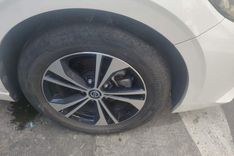 Used Nissan Sylphy 2022 1.6L XL CVT Smart Enjoyment Version Right Front Wheel Hub