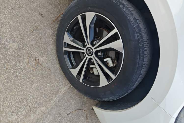 Used Nissan Sylphy 2022 1.6L XL CVT Enjoyment Edition Right Front Wheel Hub