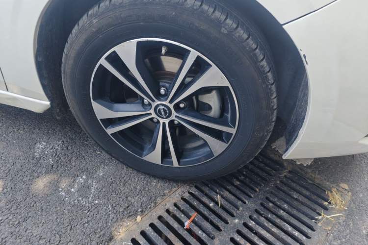 Used Nissan Sylphy 2022 e-POWER All-Electric Drive Pro Right Front Wheel Hub