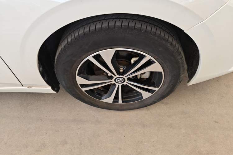 Used Nissan Sylphy 2022 1.6L XL CVT Smart Enjoyment Version Right Front Wheel Hub