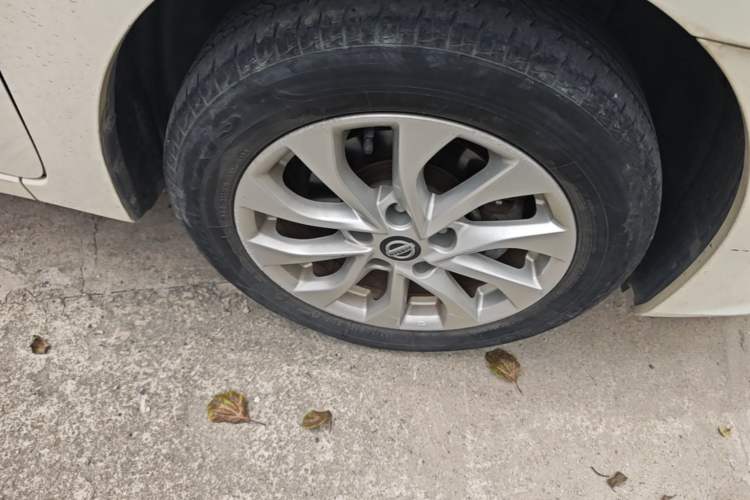 Used Nissan Sylphy 2022 Classic 1.6XL CVT Luxury Edition Right Front Wheel Hub
