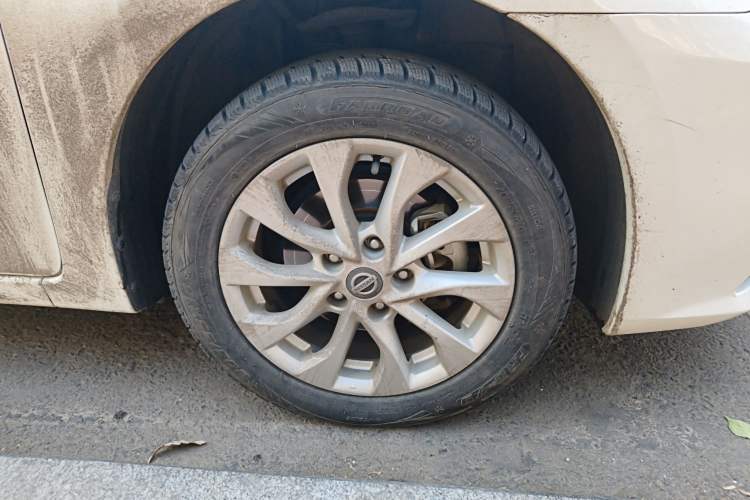 Used Nissan Sylphy 2022 Classic 1.6XE CVT Comfort Edition Right Front Wheel Hub