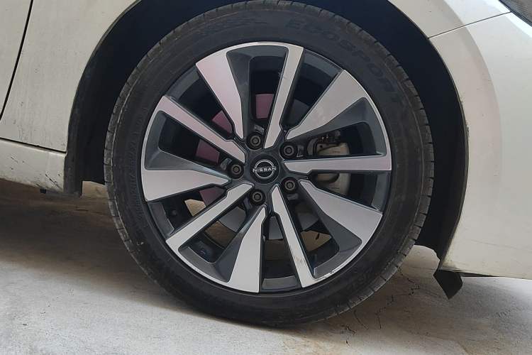 Used Nissan Sylphy 2022 Electric-Drive e-POWER Super Connect PLUS Right Front Wheel Hub