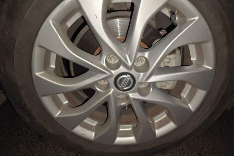 Used Nissan Sylphy 2022 Classic 1.6XE CVT Comfort Edition Right Front Wheel Hub