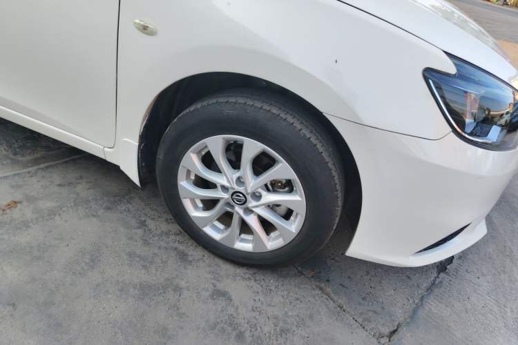 Used Nissan Sylphy 2022 Classic 1.6XE CVT Comfort Edition Right Front Wheel Hub