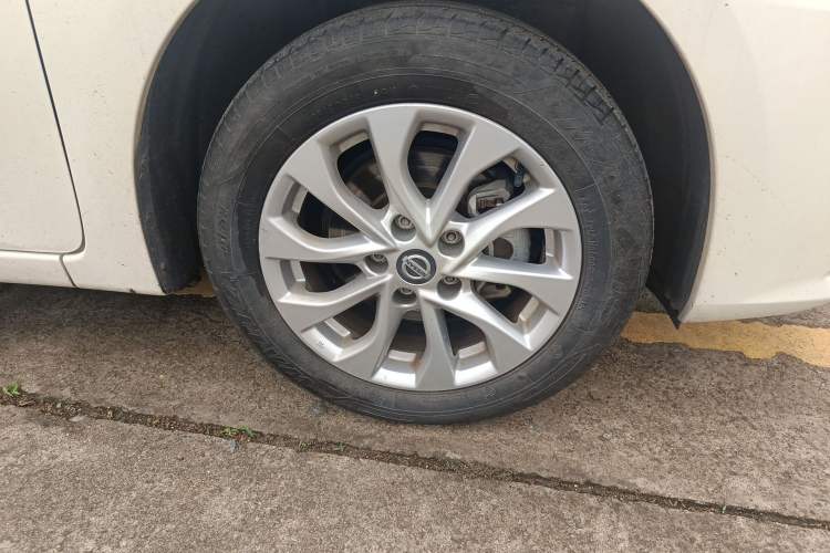 Used Nissan Sylphy 2022 Classic 1.6XE CVT Comfort Edition Right Front Wheel Hub