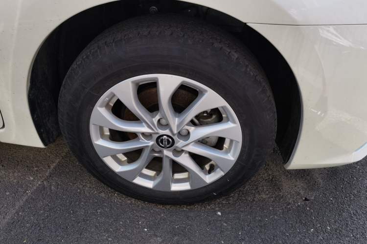 Used Nissan Sylphy 2022 Classic 1.6XL CVT Luxury Edition Right Front Wheel Hub