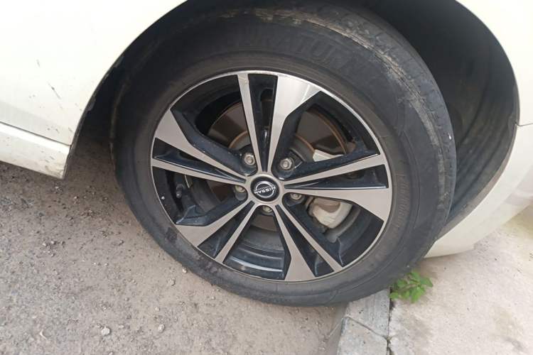 Used Nissan Sylphy 2022 e-POWER All-Electric Drive Pro Right Front Wheel Hub