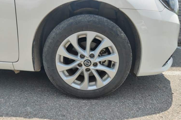 Used Nissan Sylphy 2022 Classic 1.6XE CVT Comfort Edition Right Front Wheel Hub