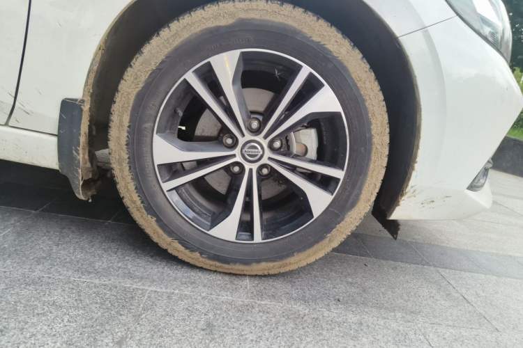 Used Nissan Sylphy 2022 1.6L XL CVT Enjoyment Edition Right Front Wheel Hub