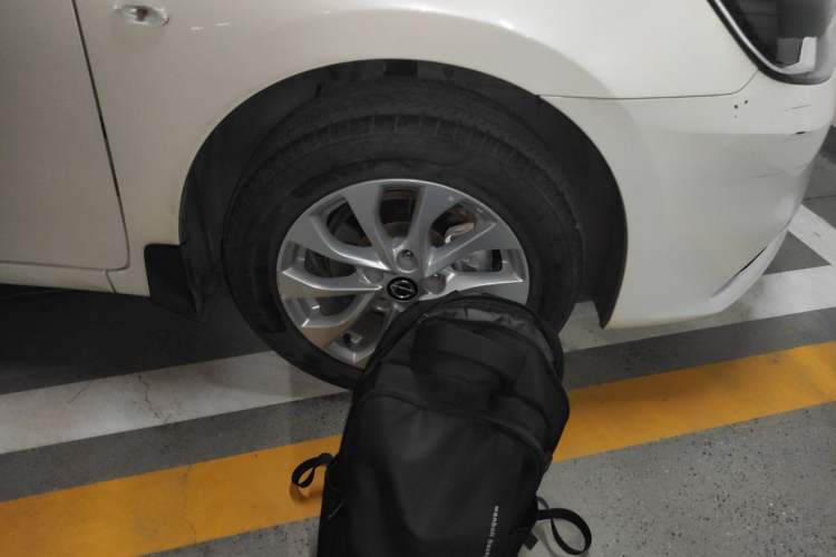 Used Nissan Sylphy 2022 Classic 1.6XE CVT Comfort Edition Right Front Wheel Hub
