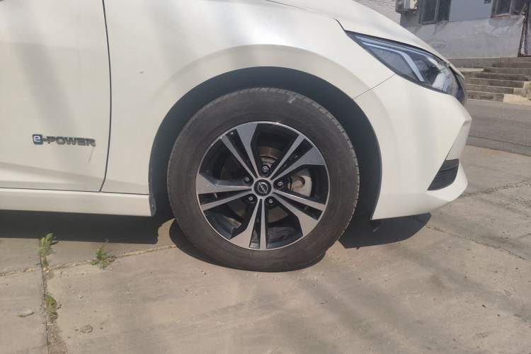 Used Nissan Sylphy 2022 e-POWER All-Electric Drive Pro Right Front Wheel Hub