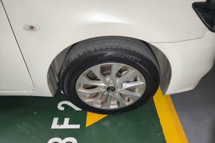 Used Nissan Sylphy 2022 Classic 1.6XL CVT Luxury Edition Right Front Wheel Hub
