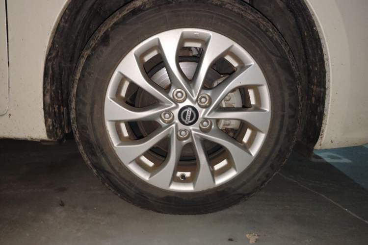 Used Nissan Sylphy 2022 Classic 1.6XE CVT Comfort Edition Right Front Wheel Hub