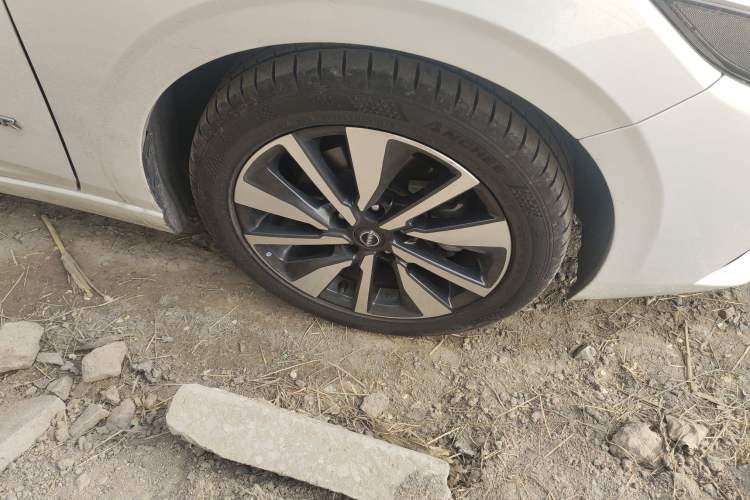 Used Nissan Sylphy 2022 Electric-Drive e-POWER Super Connect PLUS Right Front Wheel Hub