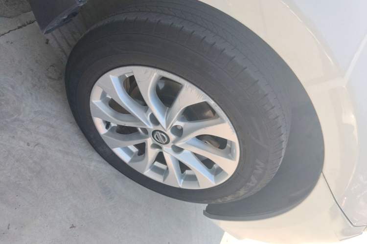 Used Nissan Sylphy 2022 Classic 1.6XL CVT Luxury Edition Right Front Wheel Hub